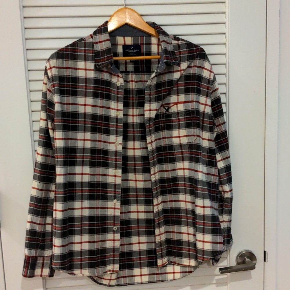 American Eagle Button Down